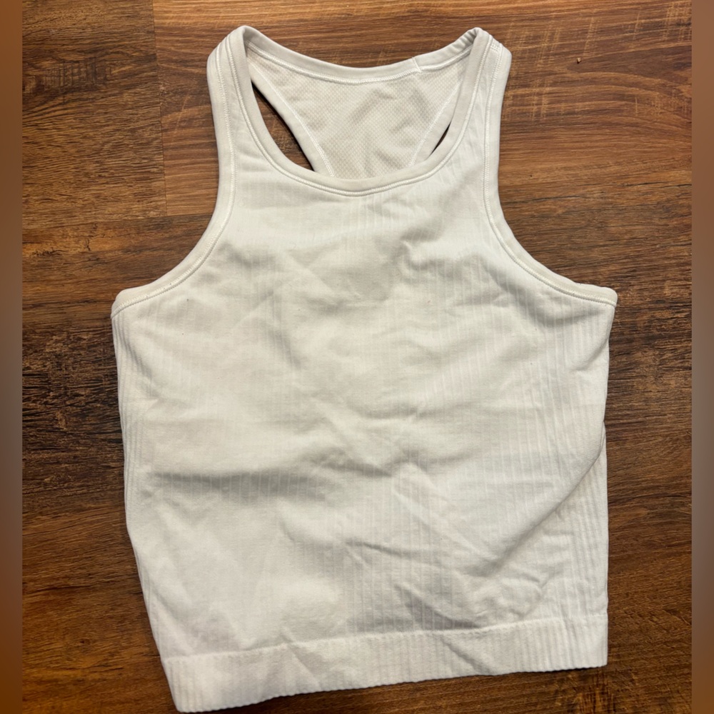 Lululemon racer back tank size 4